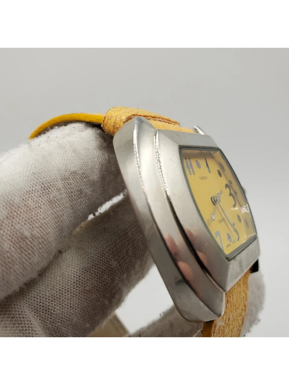 Bijoux Terner Yellow K-10397 Watch 46mm New Battery